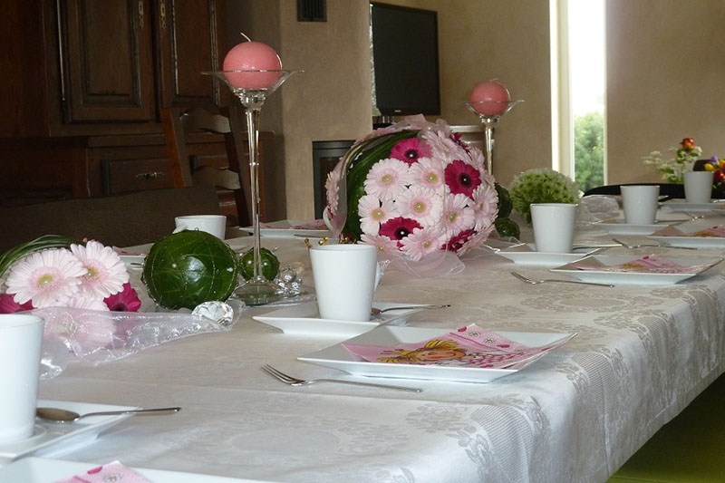 Tischdekoration mit Floristik