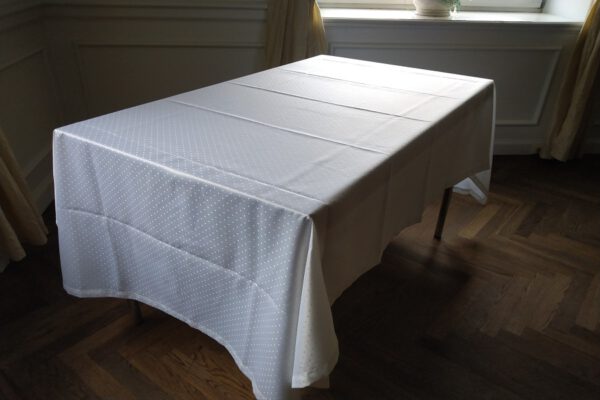 Tischdecke weiß