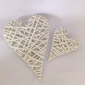Rattan Herz weiß